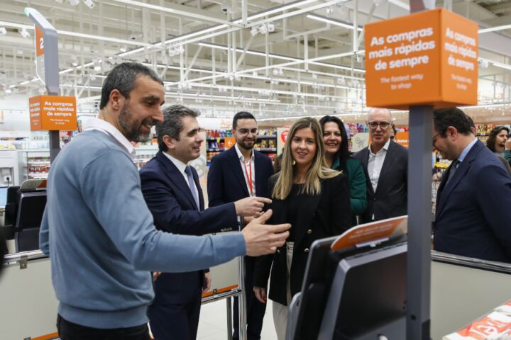 O Continente Bom Dia Leiria São Romão é a primeira loja do grupo a funcionar com tecnologia de Inteligência Artificial.