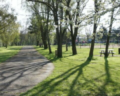 Parque em d´Épinay-sur-Orge, França.