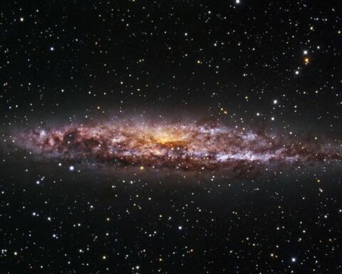 A galáxia NGC 4945