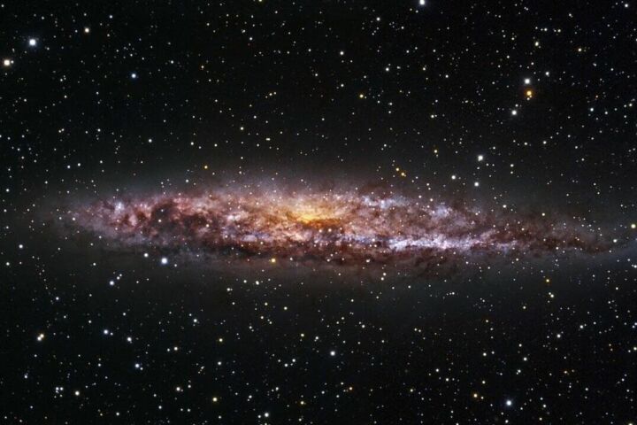 A galáxia NGC 4945